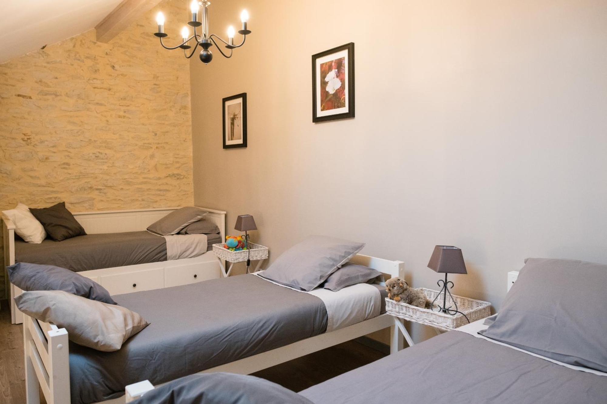 Hotel Les Galapons Trept Habitación foto