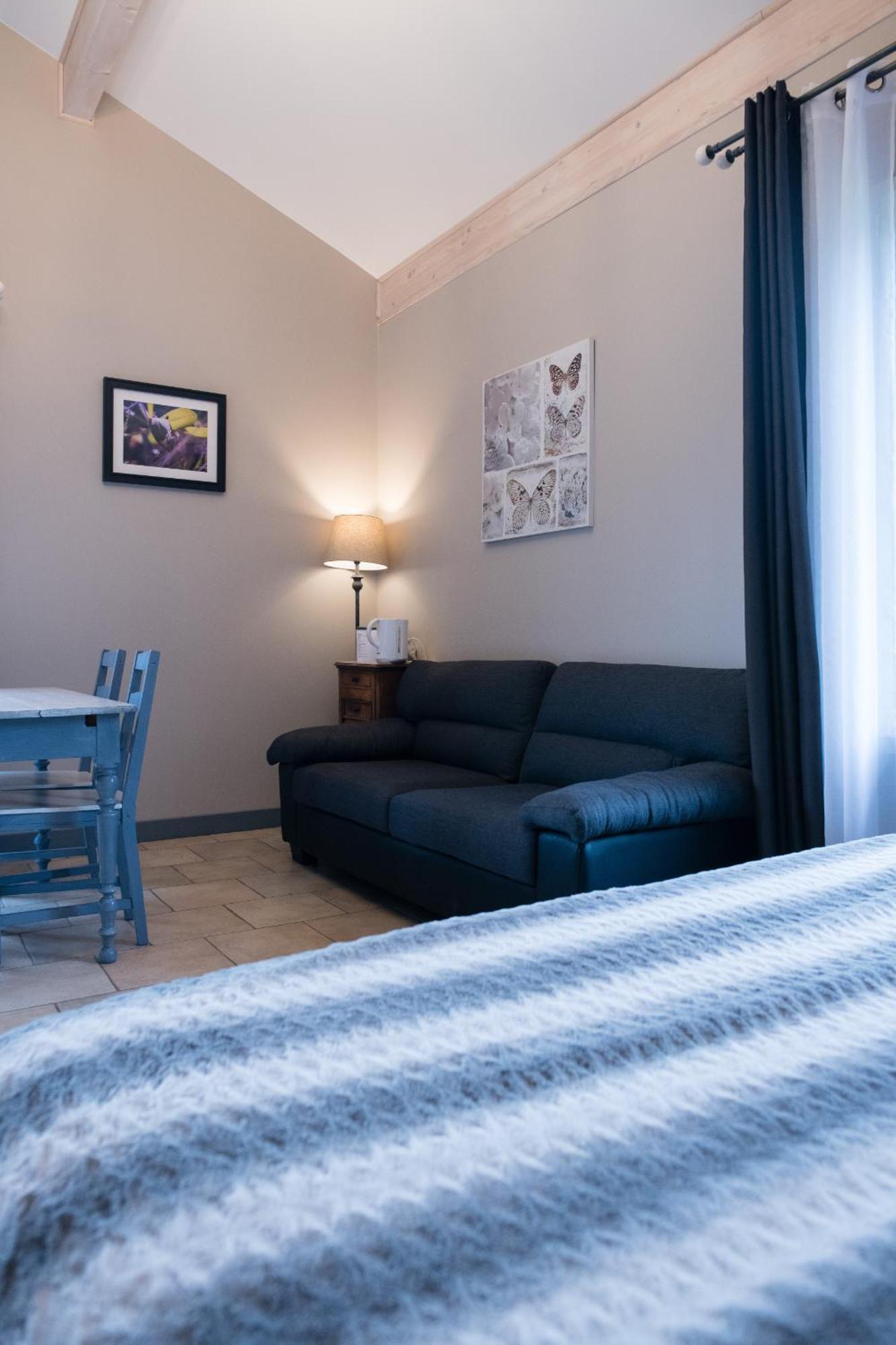 Hotel Les Galapons Trept Habitación foto